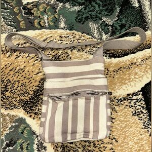 Organizing Shoulder Bag